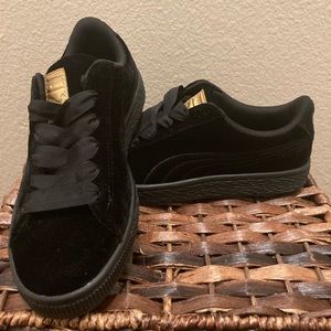 Puma Velvet shoes w/ original ribbon laces creeper